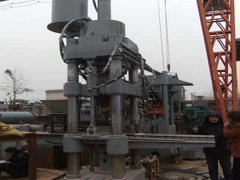 舔鹽壓塊機