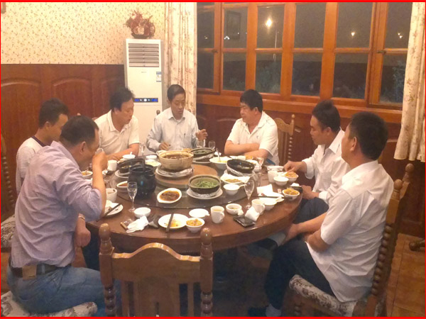 李鵬考察過的漢中遠東化肥有限公司的金總來銘澤機械